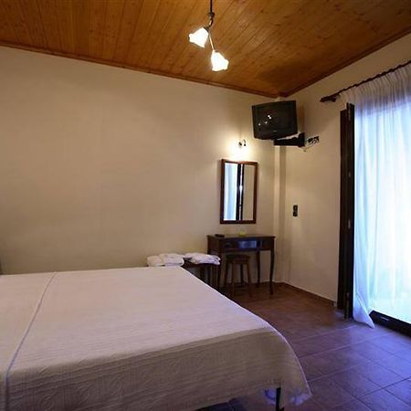 Mirsinia Apartments - Skopelos Loutraki  ภายนอก รูปภาพ