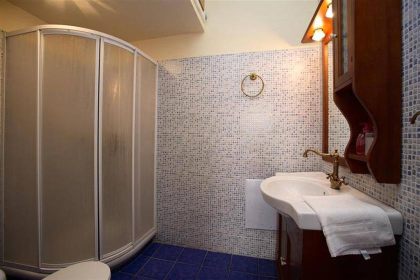 Mirsinia Apartments - Skopelos Loutraki  ภายนอก รูปภาพ