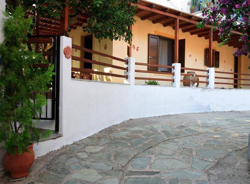 Mirsinia Apartments - Skopelos Loutraki  ภายนอก รูปภาพ